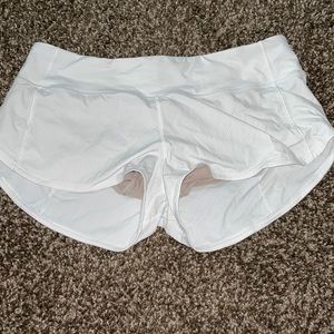 White Lululemon speed ups 2.5 inch